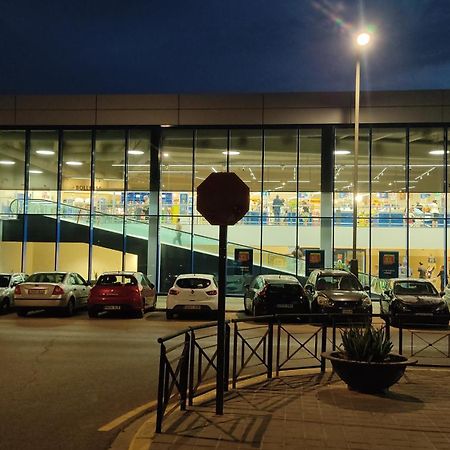 Alojamiento Junto Aeropuerto Valencia A Manises Exterior foto